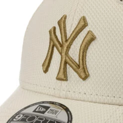 9Forty Curved Yankees Cap By New Era 17 9Forty Curved Yankees Cap By New Era -Hut Discounter 9Forty Curved Yankees Cap by New Era hellbeige.60611 4rf47