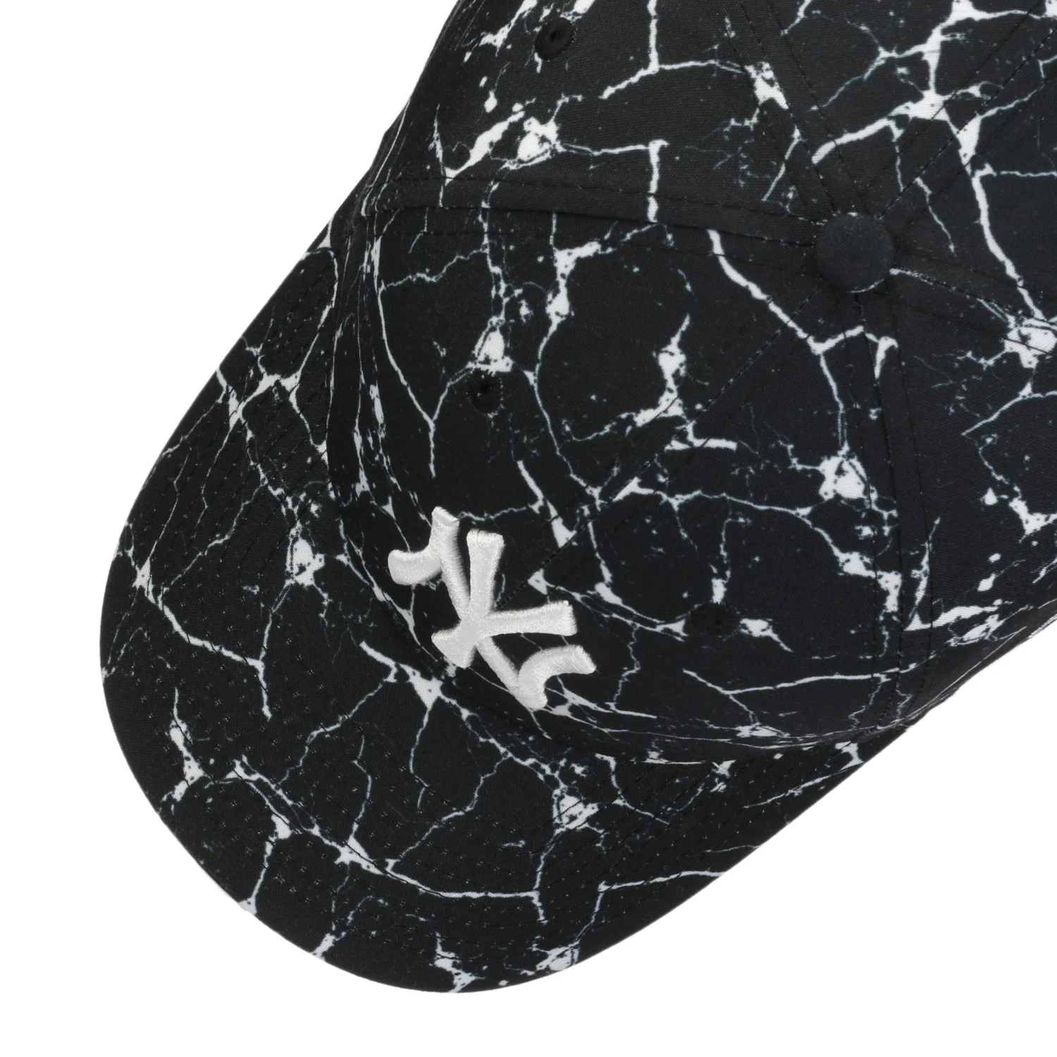 9Forty MLB Marble Infill Yankees Cap By New Era 1 9Forty MLB Marble Infill Yankees Cap By New Era