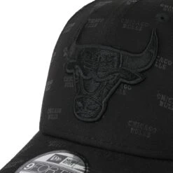 9Forty NBA Bulls Monogram Aop Cap By New Era 6 9Forty NBA Bulls Monogram Aop Cap By New Era -Hut Discounter 9Forty NBA Bulls Monogram Aop Cap by New Era schwarz.64722 4rf4