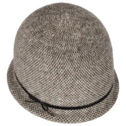 Helga Strickhut By McBURN