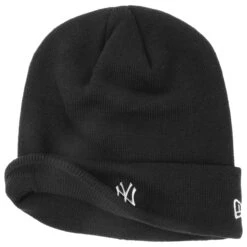 MLB Yankees Metallic Badge Beanie By New Era