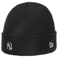 MLB Yankees Metallic Badge Beanie By New Era 5 MLB Yankees Metallic Badge Beanie By New Era -Hut Discounter MLB Yankees Metallic Badge Beanie by New Era schwarz.64730 rf4